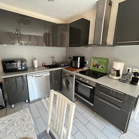Rez De Villa Pebrier Фрежус Екстер'єр фото